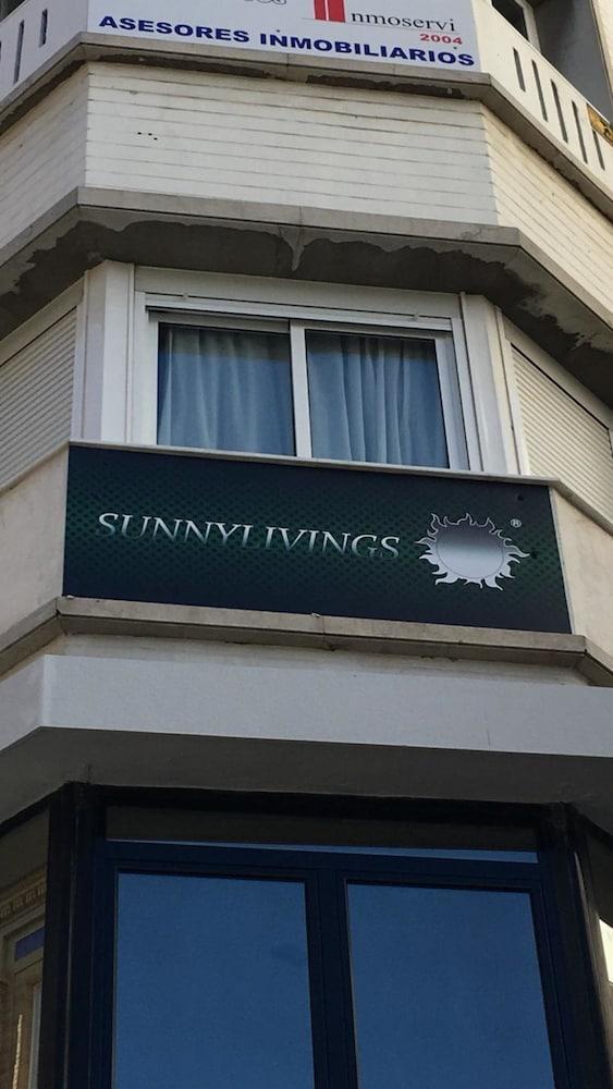 Отель Sunnylivings Севилья Экстерьер фото